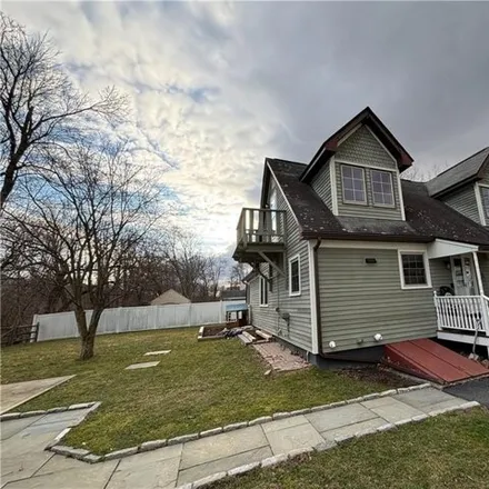 Buy this 3 bed house on 24 Kipp Avenue in Village of Fishkill, Dutchess County