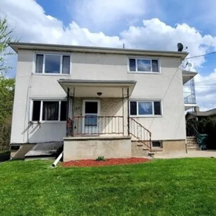 Rent this 3 bed apartment on 166 Frank Street in Dunmore, PA 18512