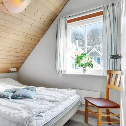 Rent this 4 bed house on 6300 Gråsten