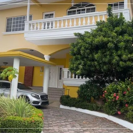 Buy this 6 bed house on Calle 5ta 16K in 0818, Bethania