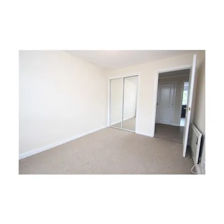 Image 4 - unnamed road, Thornliebank, G46 7SA, United Kingdom - Apartment for rent
