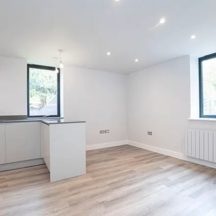 Image 4 - Bath Road, Cheltenham, GL53 7AR, United Kingdom - Apartment for rent