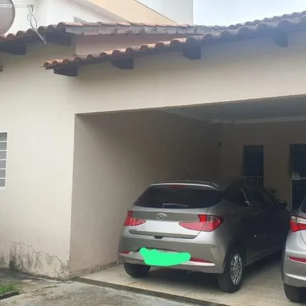 Buy this 4 bed house on Rua C-57 in Sudoeste, Goiânia - GO