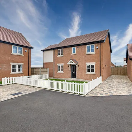 Buy this 5 bed house on Rowthorne Lane in Rowthorne, S44 5QD