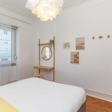 Rent this 6 bed room on Rosalinda in Avenida Padre Manuel da Nóbrega 9C, 1000-193 Lisbon