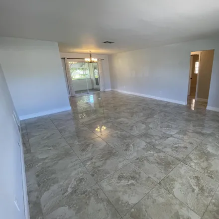Image 8 - 9038 Southwest 1st Drive, Palm Beach County, FL 33428, USA - House for rent