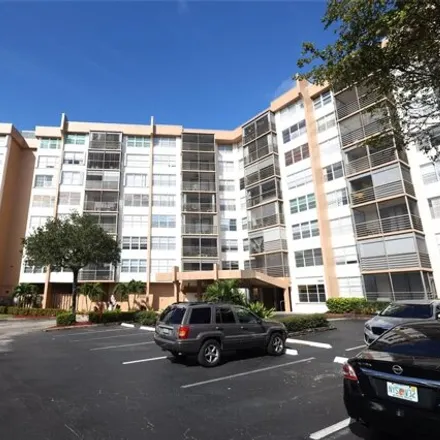 Rent this 2 bed condo on 1000 Saint Charles Place in Pembroke Pines, FL 33026