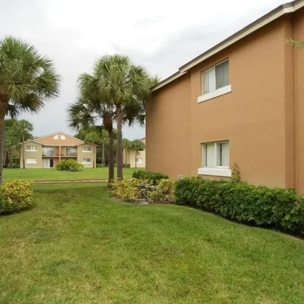 Image 7 - 748 Lake Terry Drive, Golden Lakes, Palm Beach County, FL 33411, USA - Condo for rent