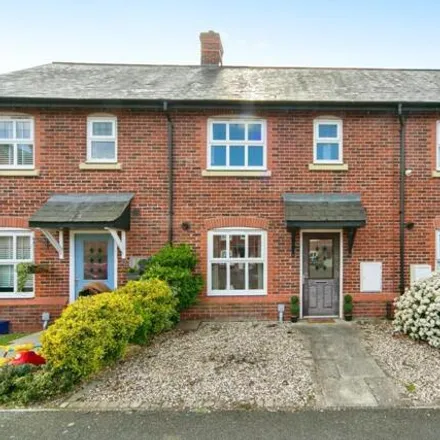 Buy this 3 bed townhouse on Cheshires Way in Huntington, CH3 6BP