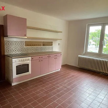 Rent this 3 bed apartment on Černokostelecká 55/31 in 251 01 Říčany, Czechia