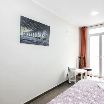 Rent this 3 bed apartment on Carrer de l'Hospital in 8, 08001 Barcelona