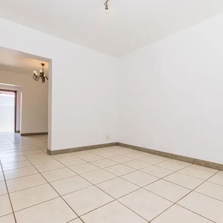 Image 1 - Snell Drive, Florida Park, Roodepoort, 1709, South Africa - Apartment for rent
