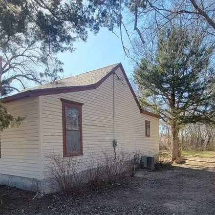 Image 3 - West Court Street, Lincoln Center, KS 67455, USA - House for sale