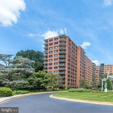 Image 7 - 4201 Cathedral Ave Nw Apt 212e, Washington, District of Columbia, 20016 - Condo for sale