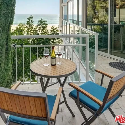 Rent this 3 bed apartment on 101 Ocean Avenue in Santa Monica, CA 90402