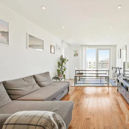 Rent this 1 bed room on Regal Wharf Apartments in 58 De Beauvoir Crescent, De Beauvoir Town