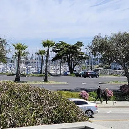 Image 3 - Hollywood Beach Elementary School, Abalone Drive, Oxnard, CA 93035, USA - Townhouse for sale