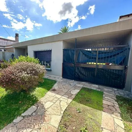 Buy this 2 bed house on Monseñor Aneros 2951 in Partido de Morón, 1722 Morón