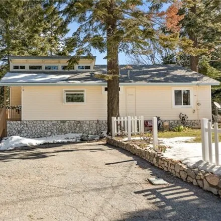 Buy this 3 bed house on 387 Lookout Drive in Twin Peaks, San Bernardino County