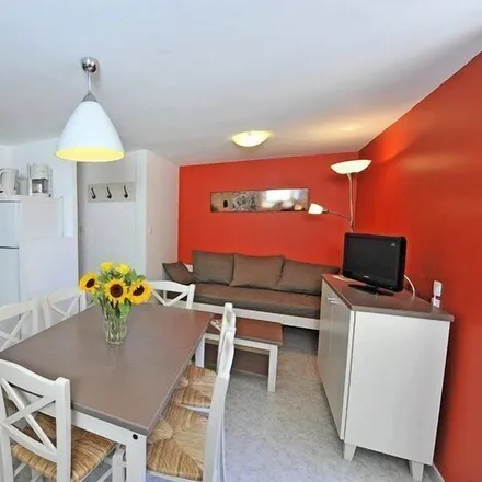 Image 5 - 26570 Montbrun-les-Bains, France - Apartment for rent