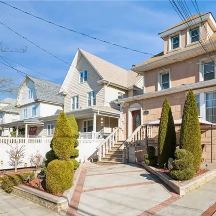 Buy this 8 bed house on 234 Beach 124th Street in New York, NY 11694