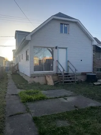 Buy this 3 bed house on Central Stickney Sanitary Distirct in 4960 South Laramie Avenue, Chicago