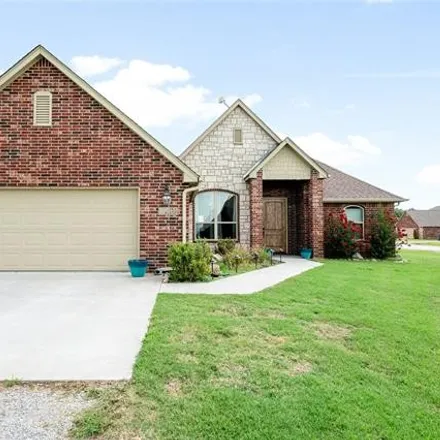 Buy this 3 bed house on 786 Park Avenue in Pryor Creek, OK 74361