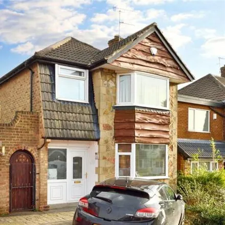 Buy this 3 bed house on Meadow Park Drive in Farsley, LS28 7TH