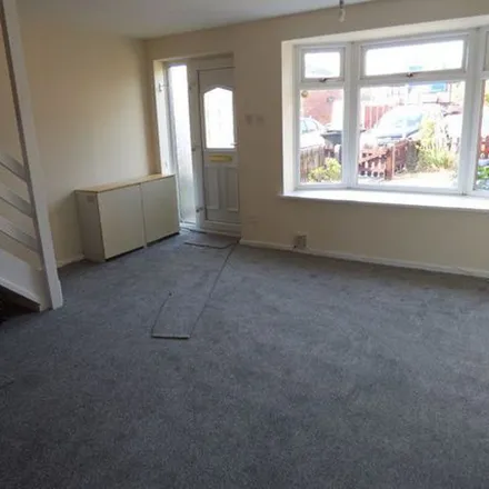 Rent this 3 bed townhouse on 10 Broad Oak Drive in Stapleford, NG9 7AX