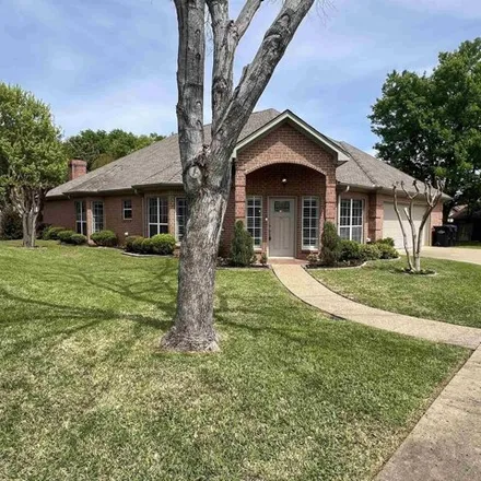 Buy this 3 bed house on 960 Centenary Drive in Longview, TX 75601