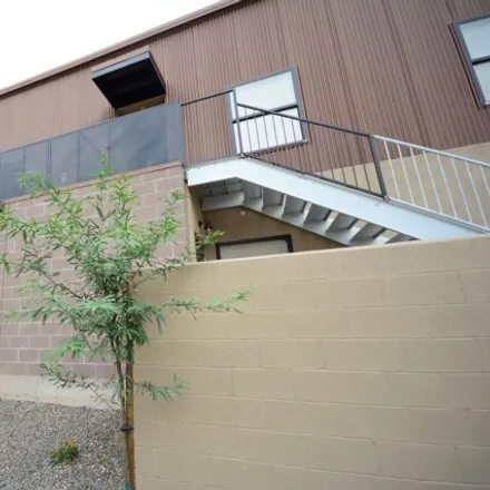 Image 2 - North Mountain Avenue, Tucson, AZ 85721, USA - House for sale