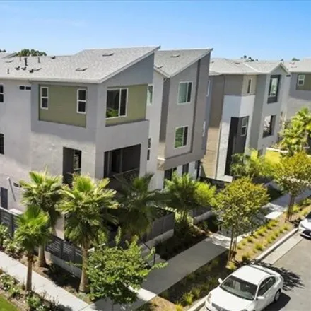 Buy this 4 bed condo on 968 East 3rd Street in Santa Ana, CA 92701