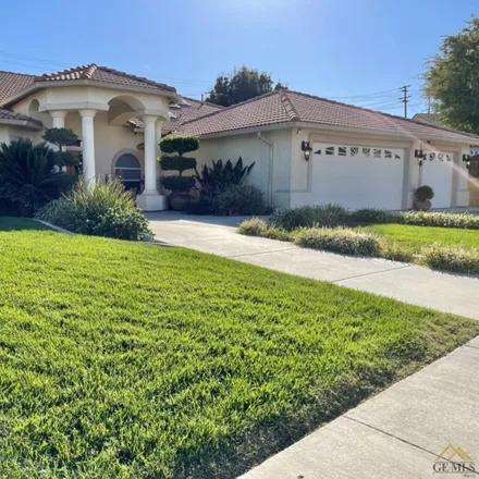 Buy this 4 bed house on 440 Quail Court in Taft, Kern County