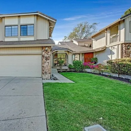 Buy this 3 bed townhouse on 835 Waverly Common in Livermore, CA 94551