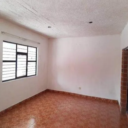 Buy this 3 bed house on Banorte in Avenida Benito Juárez, 56180 Texcoco de Mora