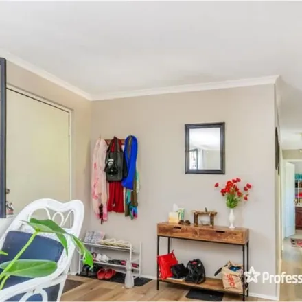Image 2 - Jubilee Road, Forrestfield WA 6058, Australia - Apartment for rent