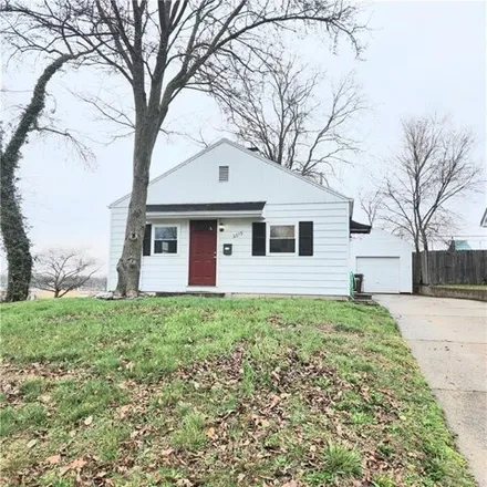 Buy this 3 bed house on 517 Santa Barbara Drive in Upper Arlington, Middletown