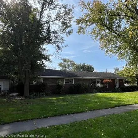 Image 3 - 50316 Edith Street, Chesterfield Shores, Chesterfield Township, MI 48047, USA - House for sale