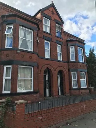 Rent this 1 bed room on Claremont Avenue in Stockport, SK4 4QS