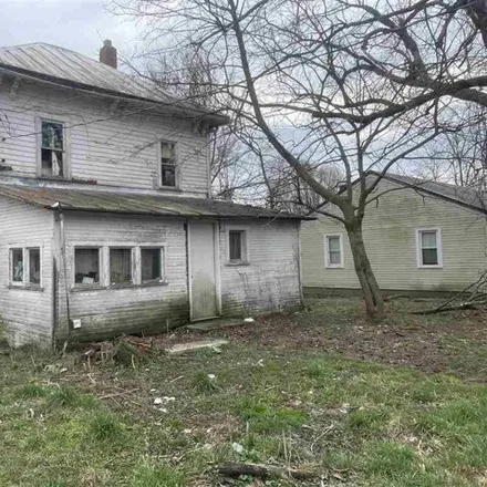 Image 2 - 6898 South Arba Pike, South Salem, Randolph County, IN 47355, USA - House for sale