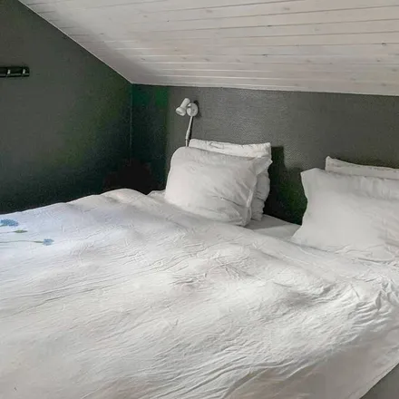 Rent this 3 bed house on University College Sjælland in Biblioteket, Bispegade