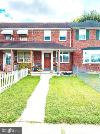 Buy this 2 bed townhouse on 423 Oakwood Road in Dundalk, MD 21222