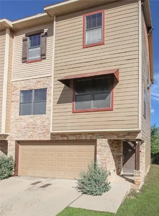 Buy this 2 bed condo on 2452 South 2nd Street in Waco, TX 76706