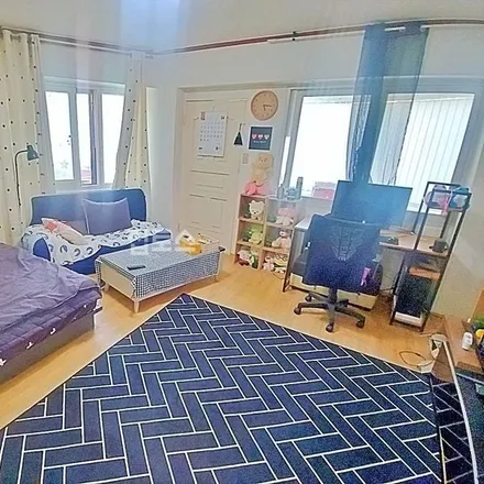 Rent this 2 bed apartment on 서울특별시 성북구 돈암동 46-4