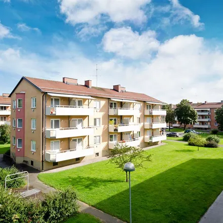 Rent this 2 bed apartment on Munkgatan in 732 45 Arboga, Sweden
