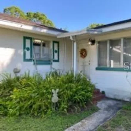 Buy this 5 bed house on 374 Villa Grande Avenue South in Pasadena, Saint Petersburg