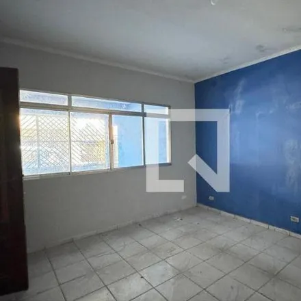 Rent this 2 bed house on Rua Doutor Fortunato Antiório in Munhoz Júnior, Osasco - SP