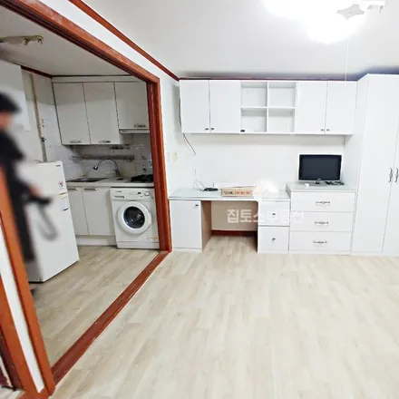 Image 1 - 서울특별시 강남구 논현동 161-12 - Apartment for rent