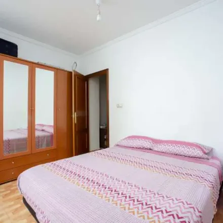 Image 4 - Carrer de Montesa, 19, 46017 Valencia, Spain - Apartment for rent