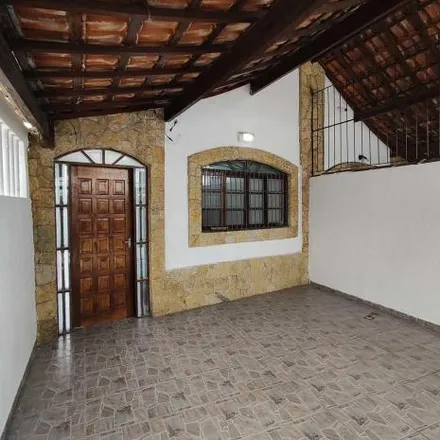 Rent this 2 bed house on Rua Rubens Ferreira Martins in Guilhermina, Praia Grande - SP